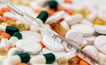 Ile zarabia farmaceuta w Norwegii?